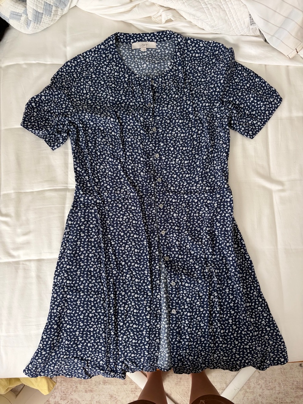 LOFT Navy and White Floral Button-Front Mini Dress